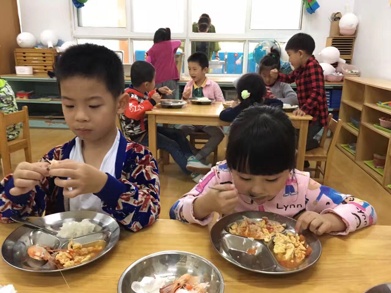 “美食与爱不可辜负”——叠翠幼儿园午餐篇 - 综合资讯 - 永州教育网